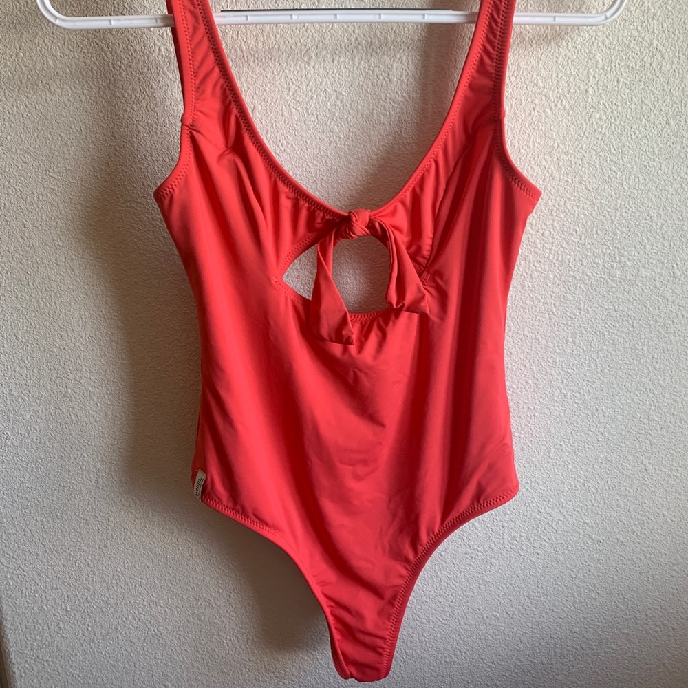 Rythem coral one piece